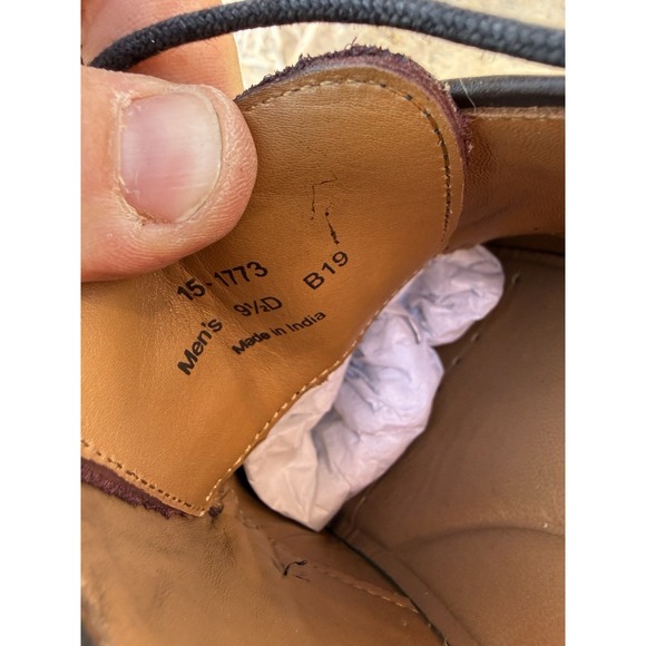 Johnston & Murphy 9.5D Oxblood Cap Toe Leather Dress Shoes - Picture 3 of 7